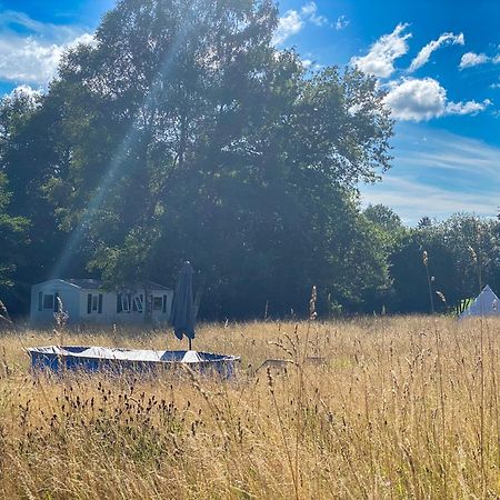 Mini-Glamping En Auvergne Βίλα Sainte-Christine  Εξωτερικό φωτογραφία