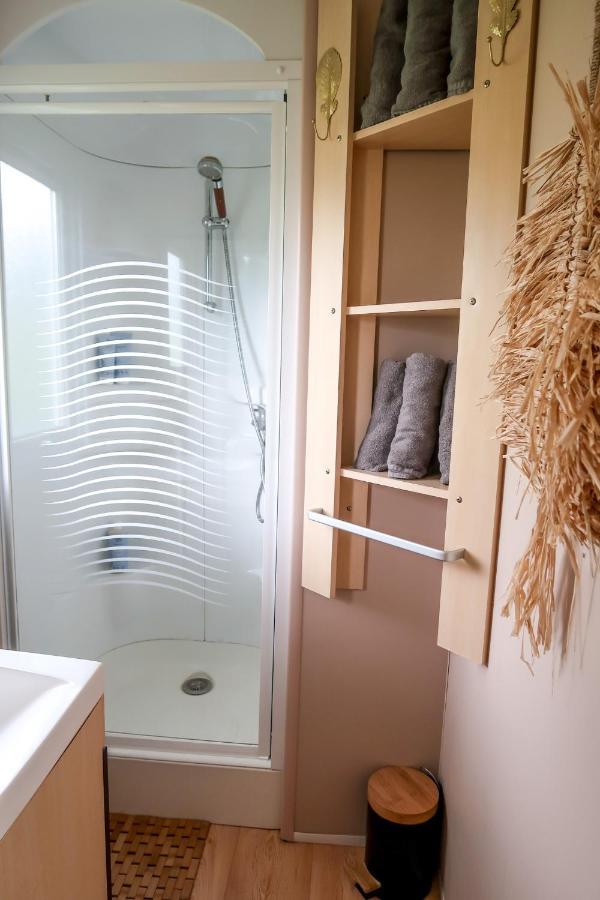 Mini-Glamping En Auvergne Βίλα Sainte-Christine  Εξωτερικό φωτογραφία