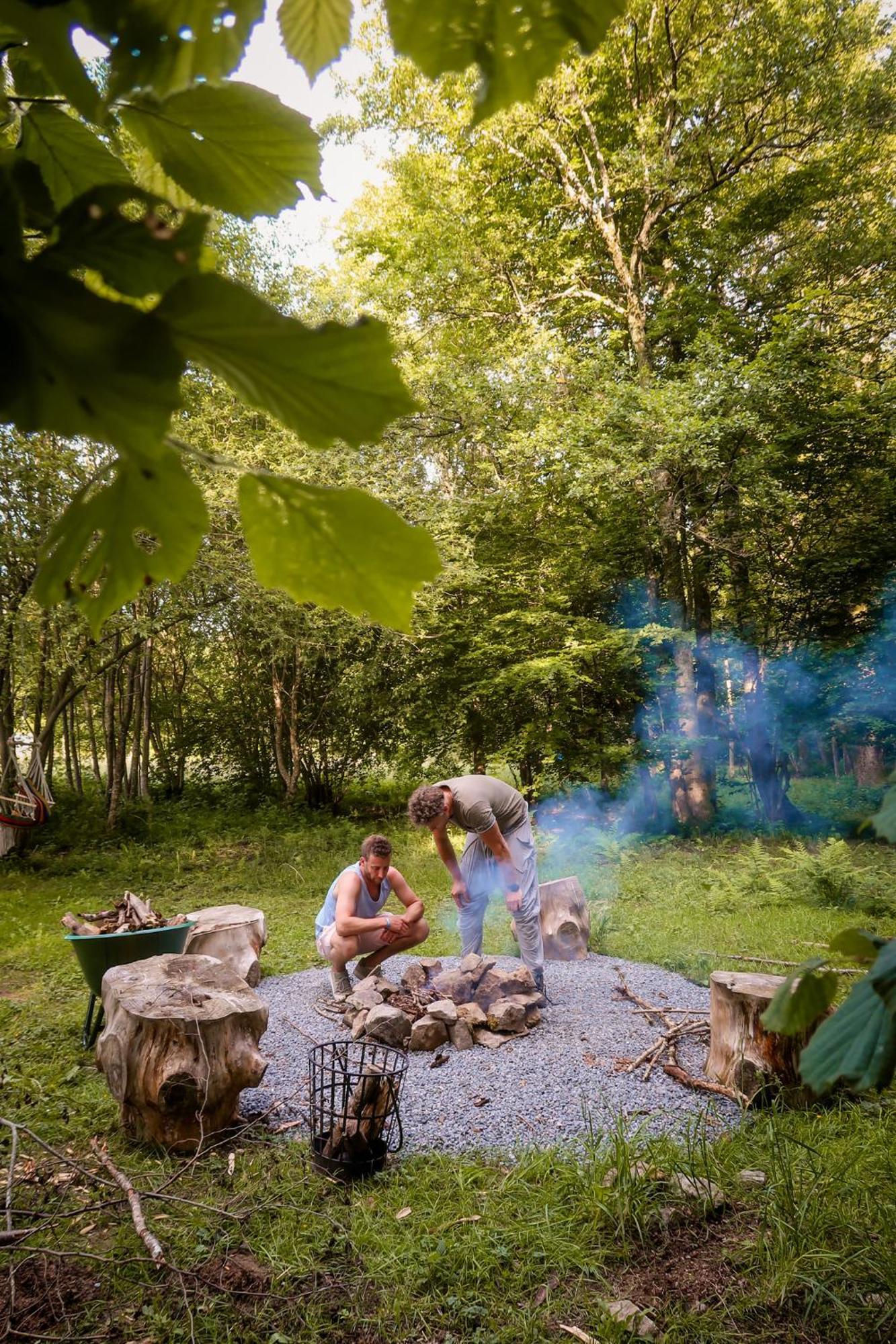 Mini-Glamping En Auvergne Βίλα Sainte-Christine  Εξωτερικό φωτογραφία